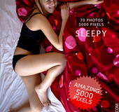 Sucking it and nailing it with sexy feet