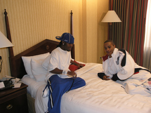 Hot black dude gets to entertain a strai - XXX Dessert - Picture 2