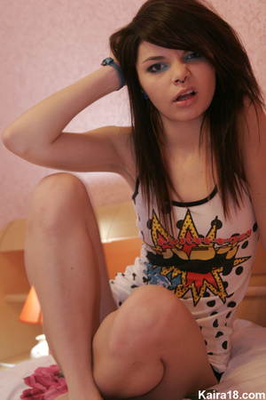 Horny beautiful teen emo girl teasing and topless body to expose juicy tits - XXXonXXX - Pic 8