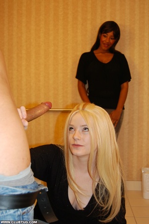 Blonde pulls out long weiner and hand ja - XXX Dessert - Picture 8