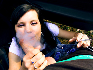 Smoking dark haired Veronica sucking har - Picture 9