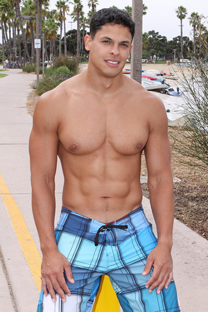 Muscular latino dude Carlos loves sport  - Picture 17
