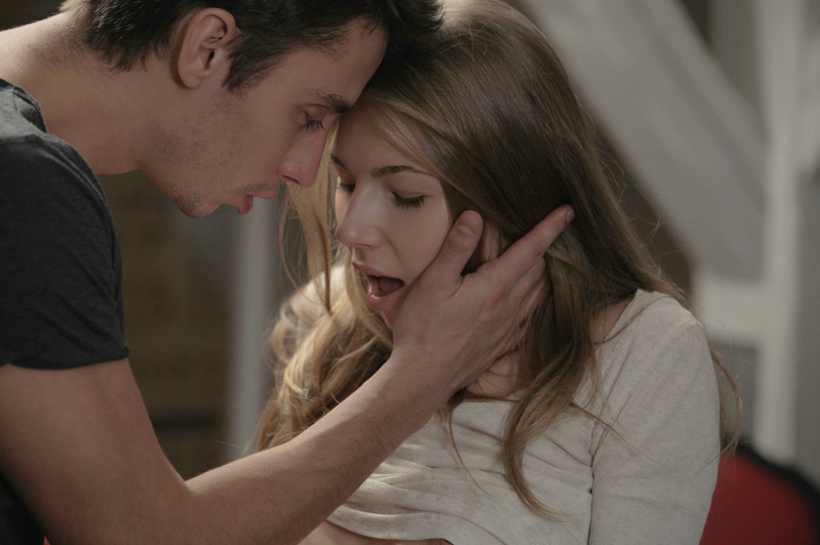 She spilled some milk onto her body and tur - XXX Dessert - Picture 7