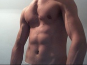 18 yo brunette Johnnieflex willing to perform: Close Up, Dancing, Live Orgasm.