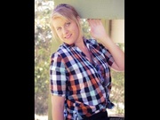21 yo blonde Dahlia Divine willing to perform: Close Up, Dancing, Dildo.