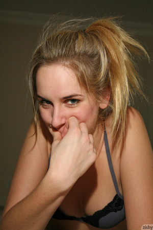 Ponytailed teen chick from Minneapolis l - XXX Dessert - Picture 6
