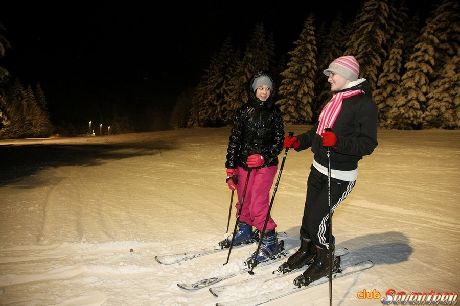 Hot ski girls finish their run with steamy  - XXX Dessert - Picture 4