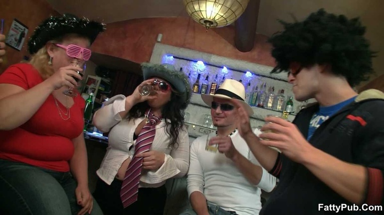 Three horny fat girls in fancy hats and glasses give - Picture 2