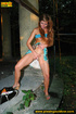 redhead blue raises her