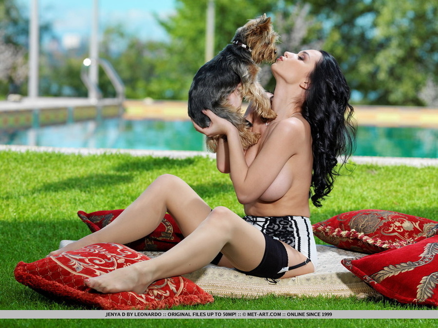 Italian slut plays with her puppy and her w - XXX Dessert - Picture 1