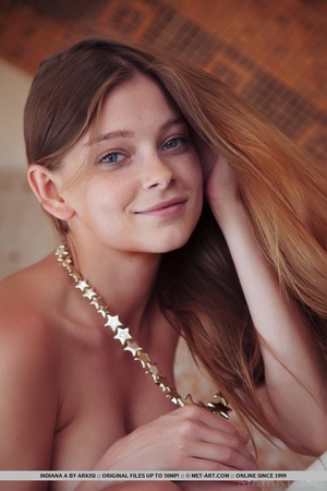 Innocent blue-eyed teen gets soap and wa - Picture 1