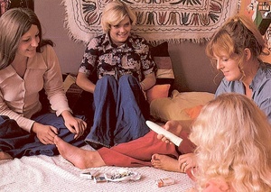 Four hairy lesbians in naughty seventies - XXX Dessert - Picture 5