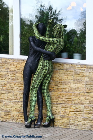 Two flexible green and black zentai wear - Picture 13