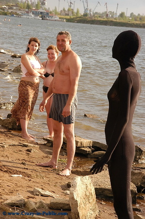 Two hot black and baige zentai wearing t - Picture 14