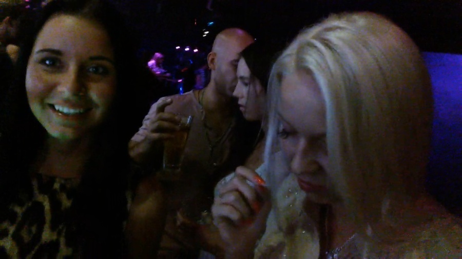 Group of teen girls with fresh and sexy bod - XXX Dessert - Picture 13