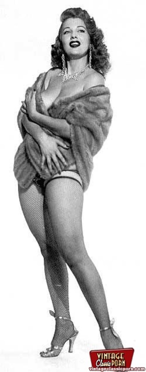 Vintage classic babe tempest storm poses - Picture 7