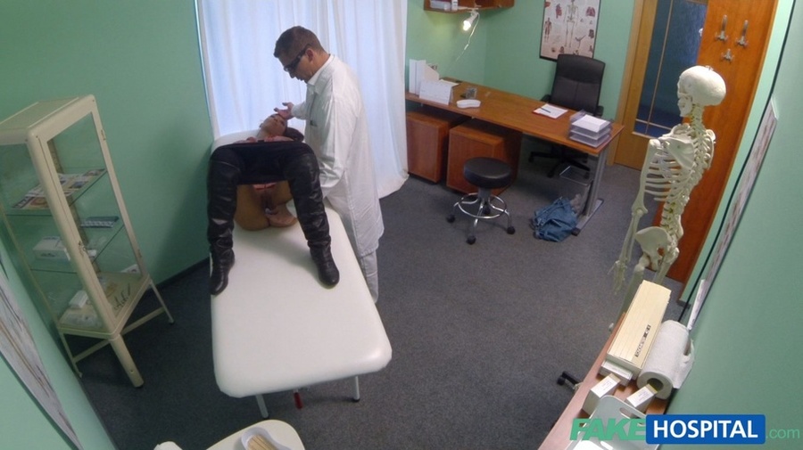 Lustful doctor in glasses stretches his bru - XXX Dessert - Picture 6