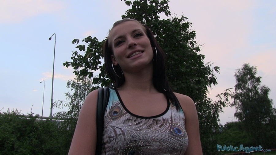 Sassy black haired teen with gorgeously for - XXX Dessert - Picture 2