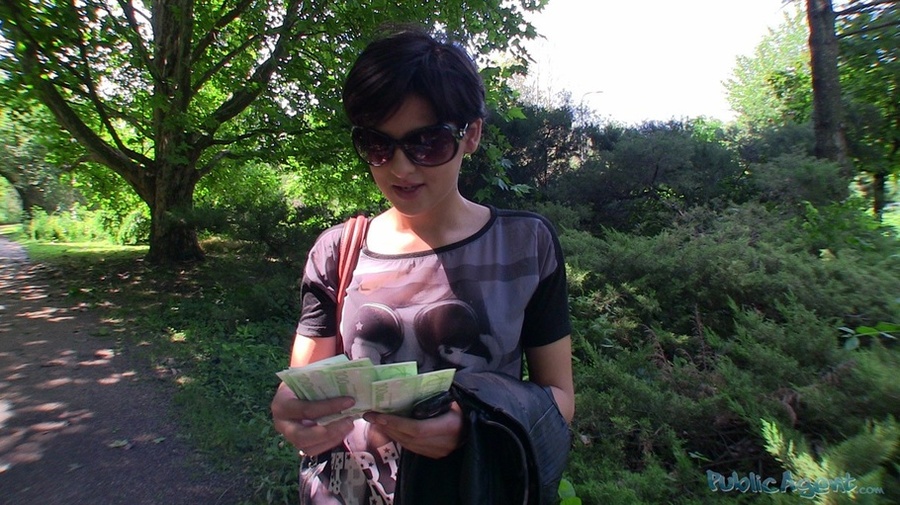 This cute short black haired teen loves har - XXX Dessert - Picture 4