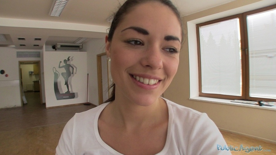 Horny caucasian chick swallowing and fuckin - XXX Dessert - Picture 6