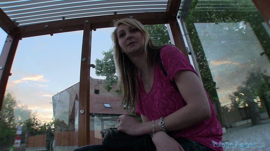 Beautiful blonde teen loves getting hardcor - XXX Dessert - Picture 3