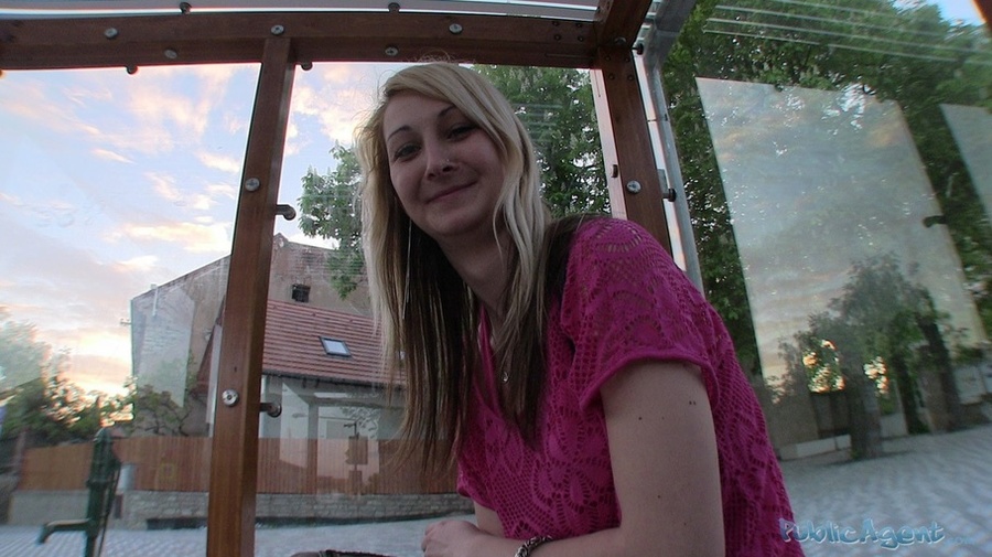 Beautiful blonde teen loves getting hardcor - XXX Dessert - Picture 4