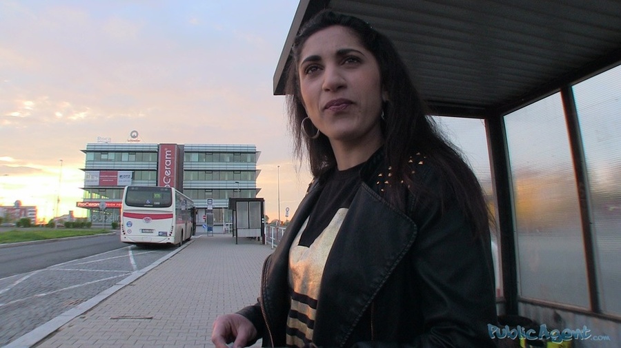 Foxy black haired cutie swallows a big cock - XXX Dessert - Picture 5