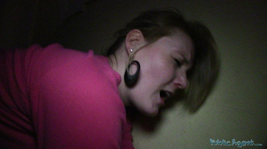 Hot blonde teen giving a handjob and receiv - XXX Dessert - Picture 17