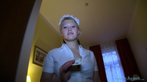 This room service babe gets hardcore fuc - Picture 4