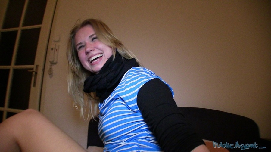 This randy blonde teen loves feeling his bi - XXX Dessert - Picture 17