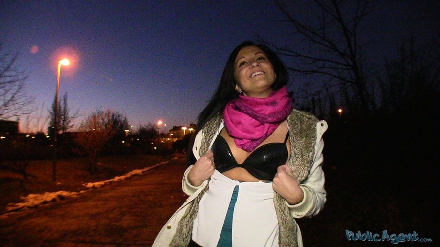 Sassy tattooed black haired teen gets waste - XXX Dessert - Picture 2