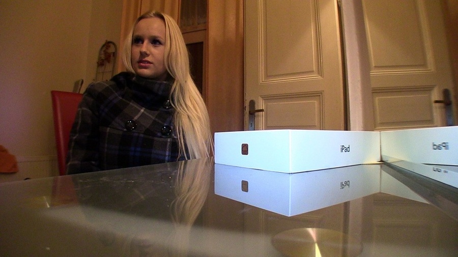 Beautiful blonde teen with gorgeously big b - XXX Dessert - Picture 3