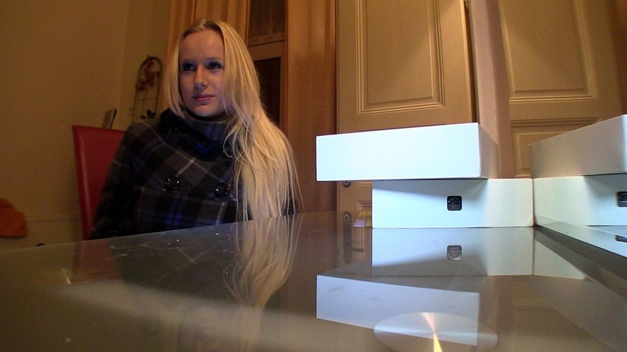 Beautiful blonde teen with gorgeously big b - XXX Dessert - Picture 4