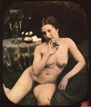 Real vintage color tints naked beauties  - Picture 7