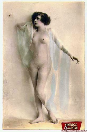 Real vintage color tints naked beauties  - Picture 11
