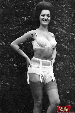 Some vintage daring real amateur picture - Picture 9