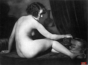 Some real pretty vintage topless naked g - Picture 9