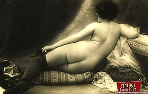 Some real vintage nude anonymous ladies  - XXX Dessert - Picture 3