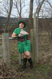 Robina Hood