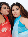 Asian BBWs Cassie and Lil Thunder show - Picture 2