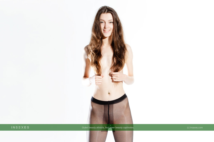 This green top wearing brunette just loves  - XXX Dessert - Picture 12