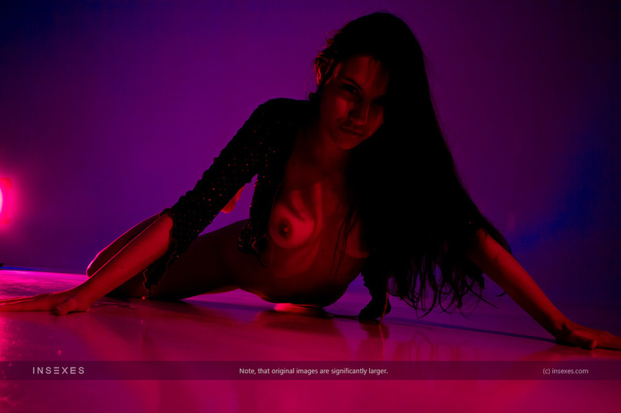 She loves flexing her gorgeous wet body in  - XXX Dessert - Picture 12