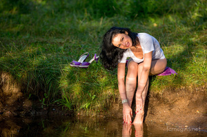 Pretty chick takes a dip in lake to cool - XXX Dessert - Picture 4
