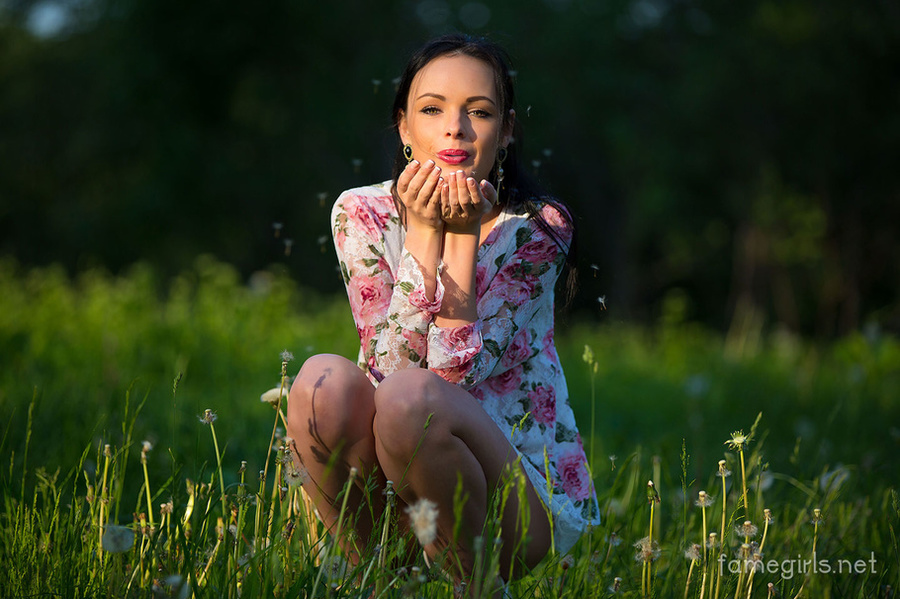 Incredibly cute and inviting chick in sweet - XXX Dessert - Picture 3