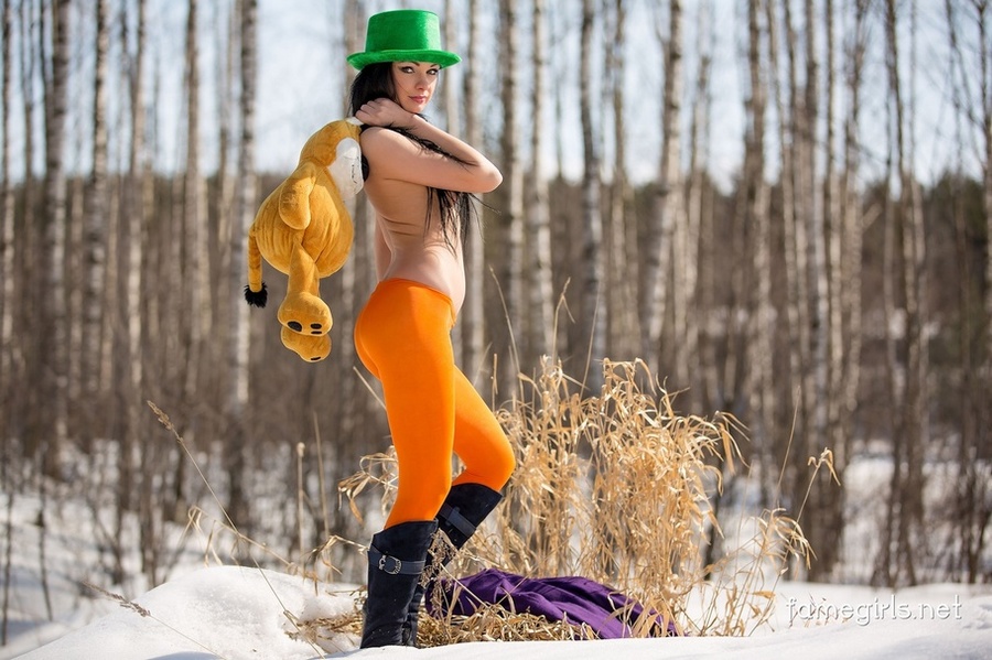 Cute sex model dressed in flashy chick clot - XXX Dessert - Picture 12