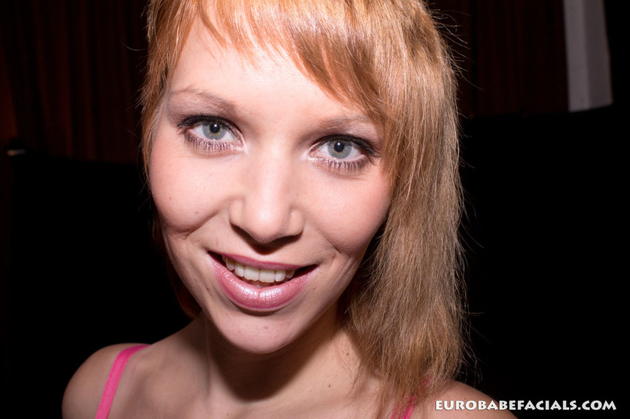 This wild blonde loves the feeling of his b - XXX Dessert - Picture 4