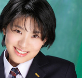 Hot Asian freshies in casting face close-ups