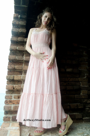 Hot brunette in pink gown drops gown and - Picture 1