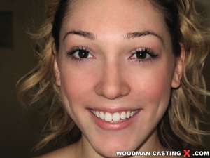 Hot close-ups of blonde girls form porn castings - Picture 6