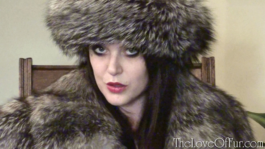 Seductive brunette MILF in silver fox coat  - XXX Dessert - Picture 8